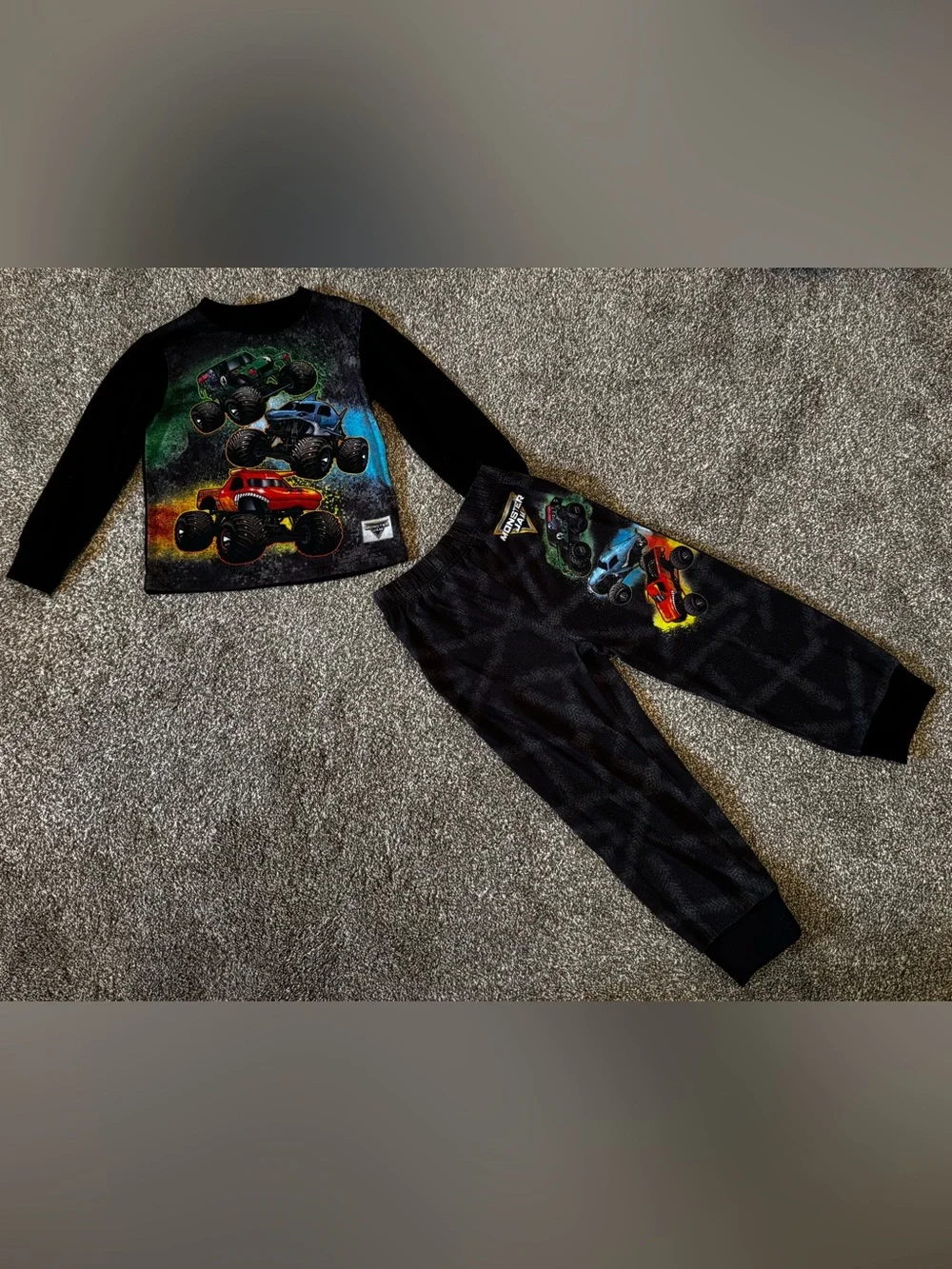 Monster Jam Boys pajama set PJs long sleeve Sz 4 Megalodon Grave Digger Black